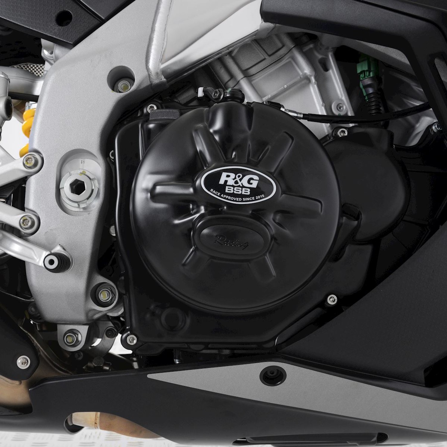 R&G Racing RHS Clutch Cover (Race/road version) for Aprilia RSV4 1100/Factory/Tuono V4 Factory '21-'22 R&G Racing RHS Clutch Cover (Race/road version) for Aprilia RSV4 1100/Factory/Tuono V4 Factory '21-'22